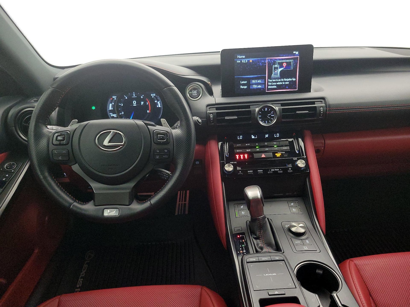 Apple CarPlay® & Android Auto™
