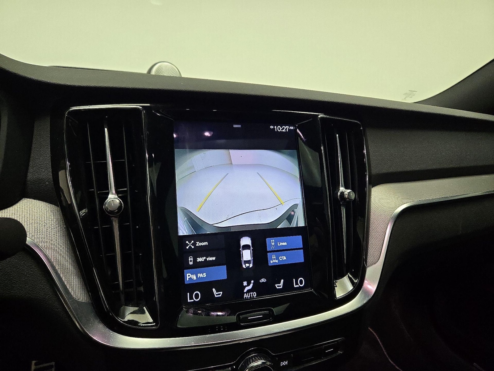 2019 Volvo S60 R-Design - Photo 16