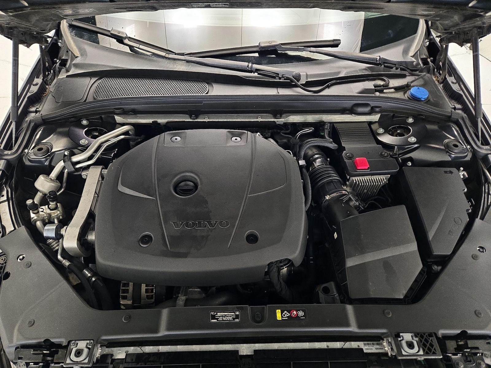 2019 Volvo S60 R-Design - Photo 23
