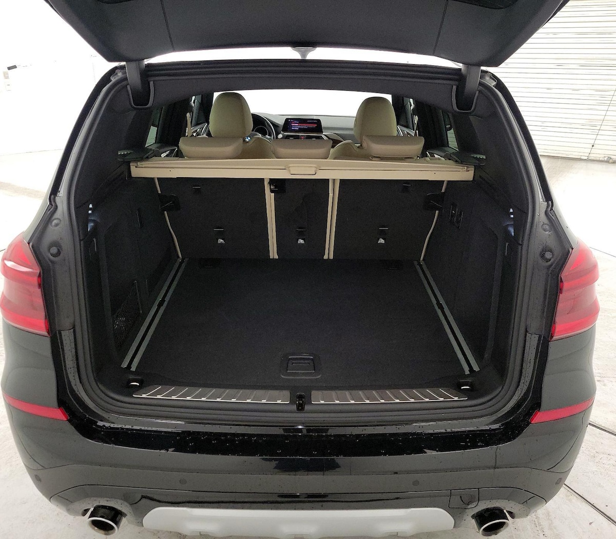 Trunk/Cargo (Seats Up)