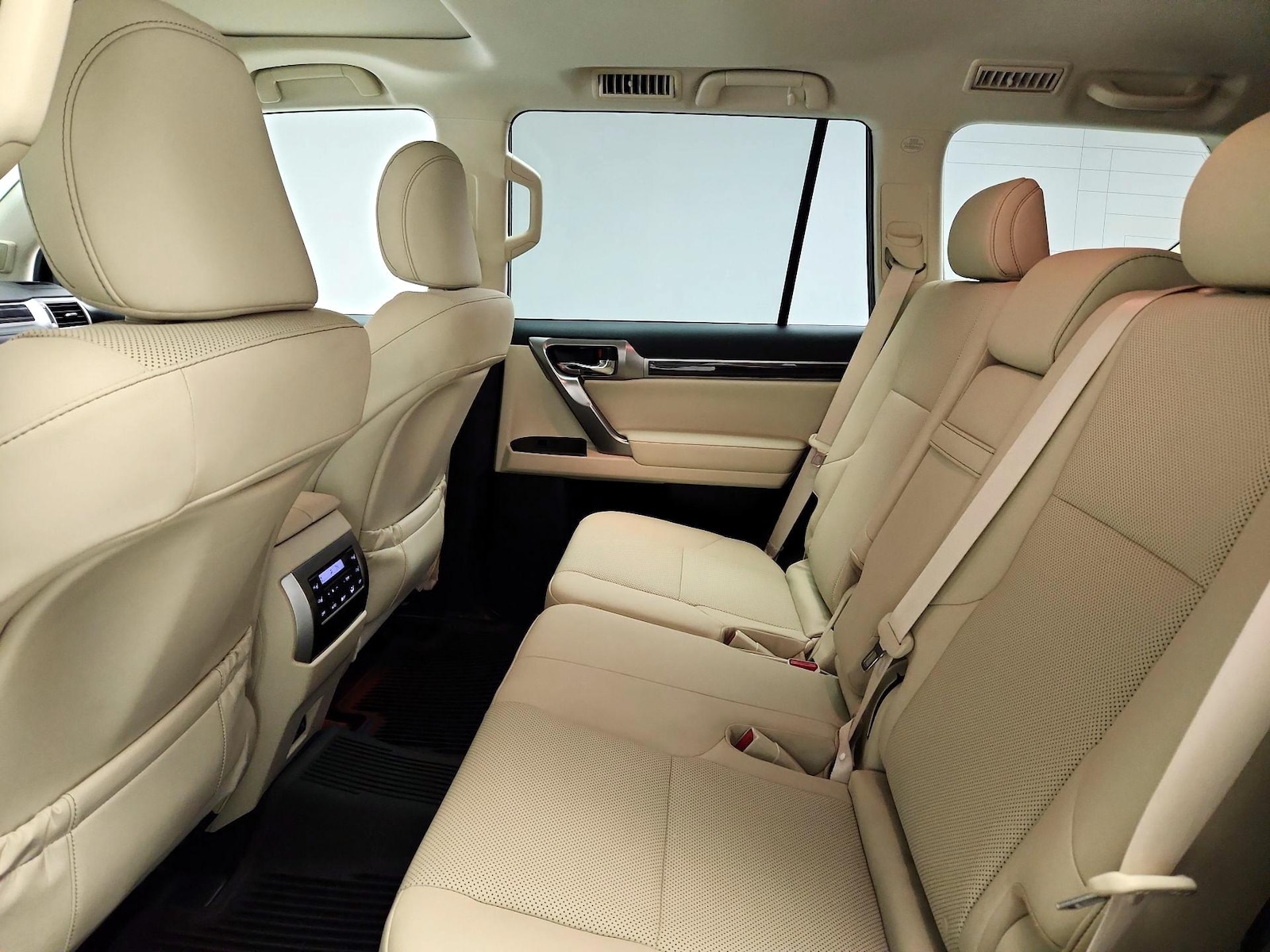 Rear Air Conditioning