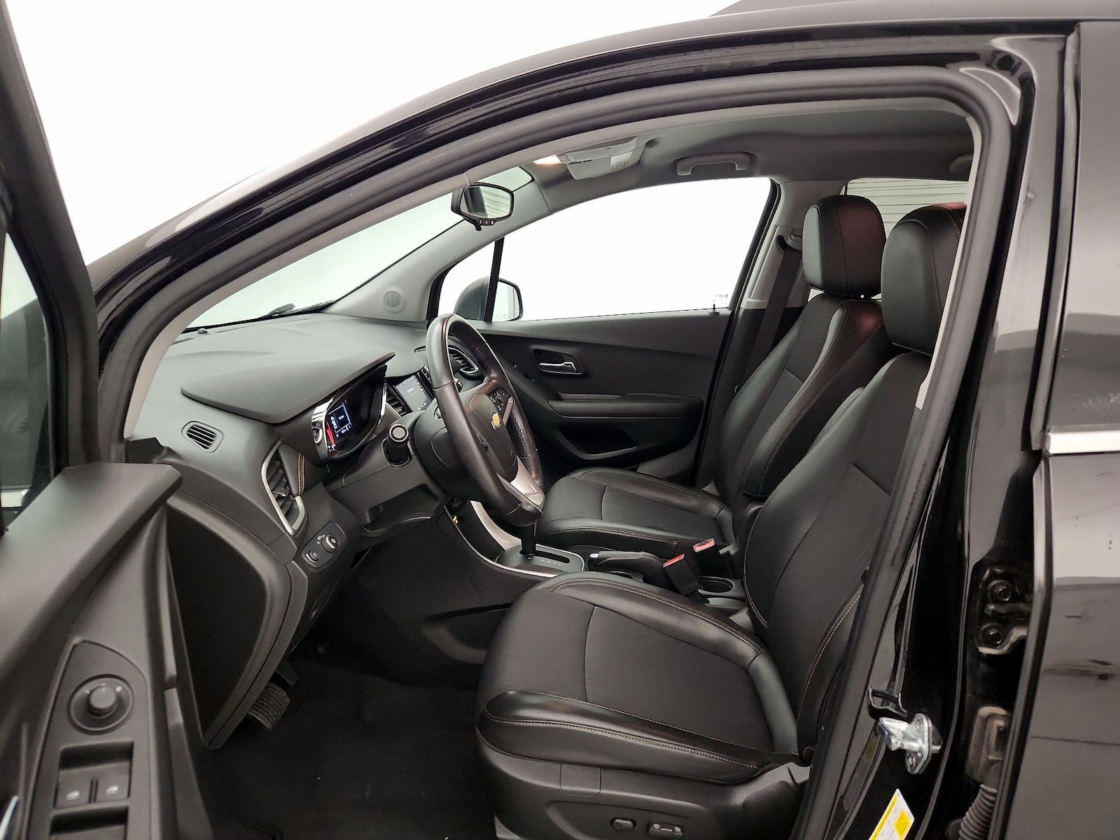 Power Seat(s) & Side Airbags