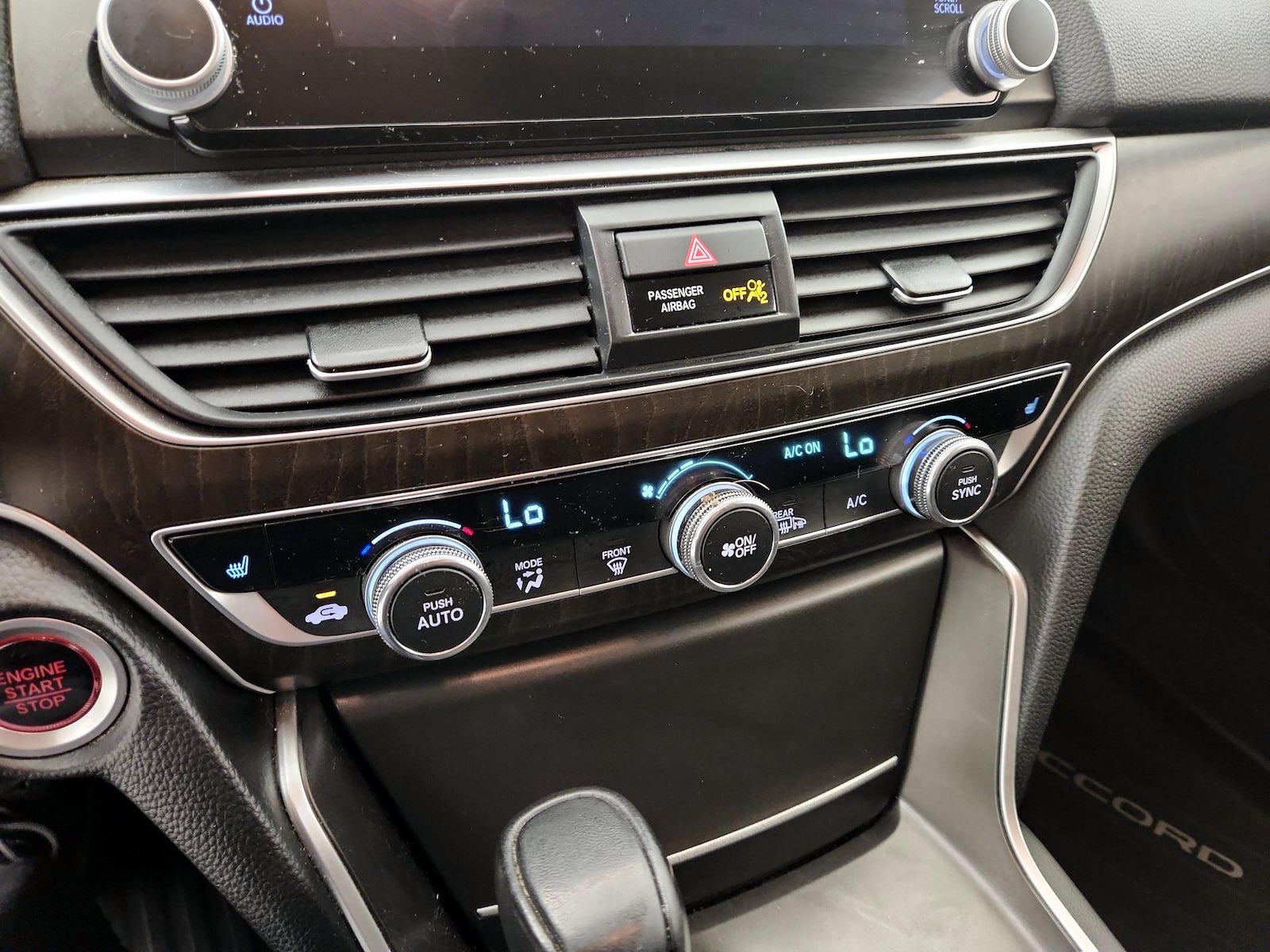 2022 Honda Accord EX-L - Photo 17