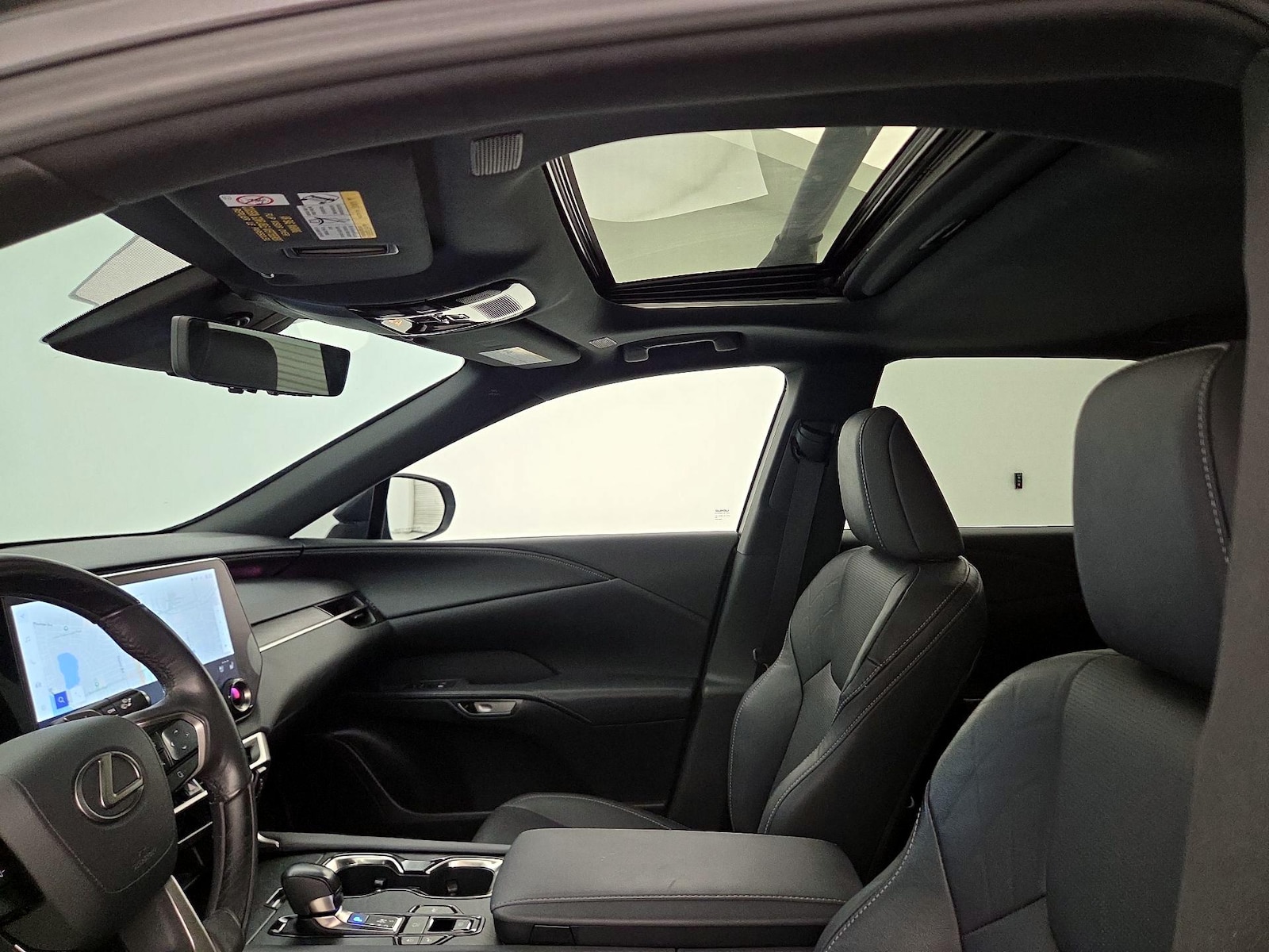 Sunroof(s) & Overhead Airbags