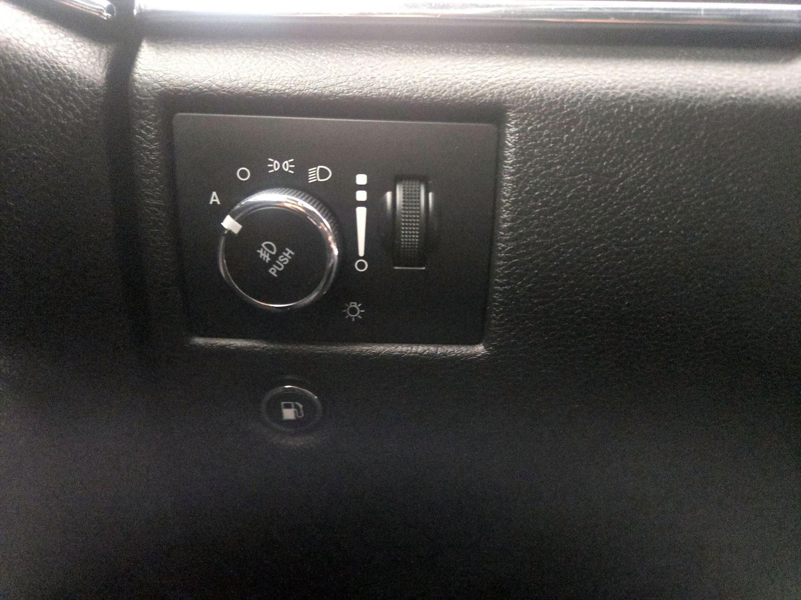 2018 Jeep Grand Cherokee Limited Sterling Edition - Photo 14