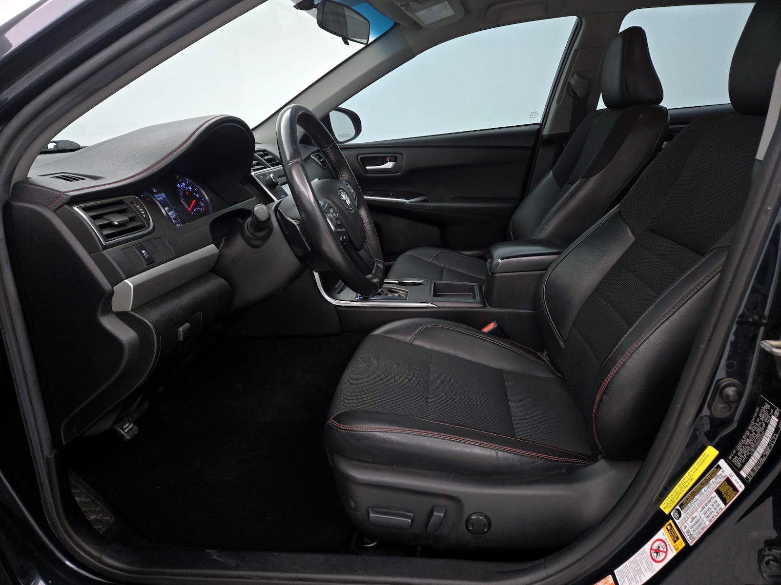 Power Seat(s) & Side Airbags