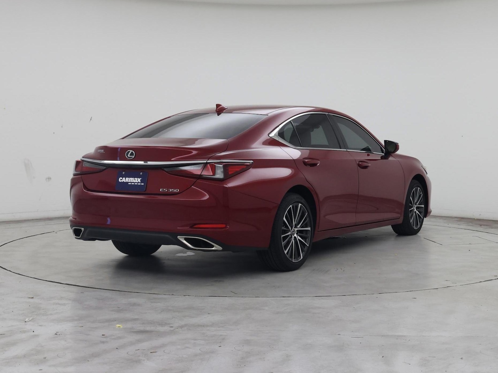 2025 Lexus ES 350 - Photo 9