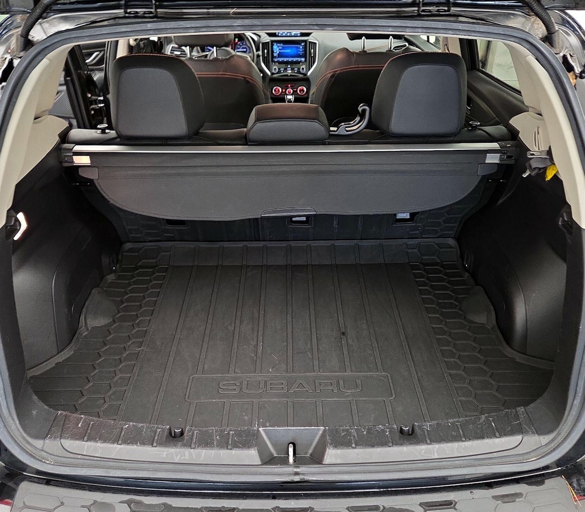 Trunk/Cargo (Seats Up)