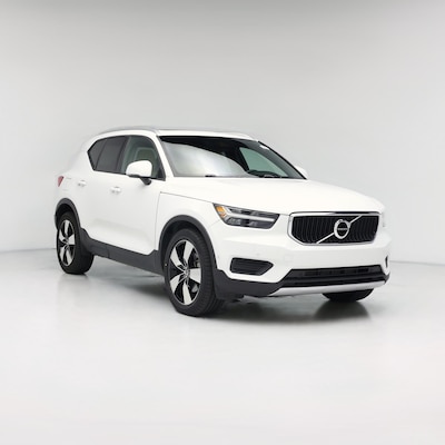 2019 Volvo XC40 T5 Momentum