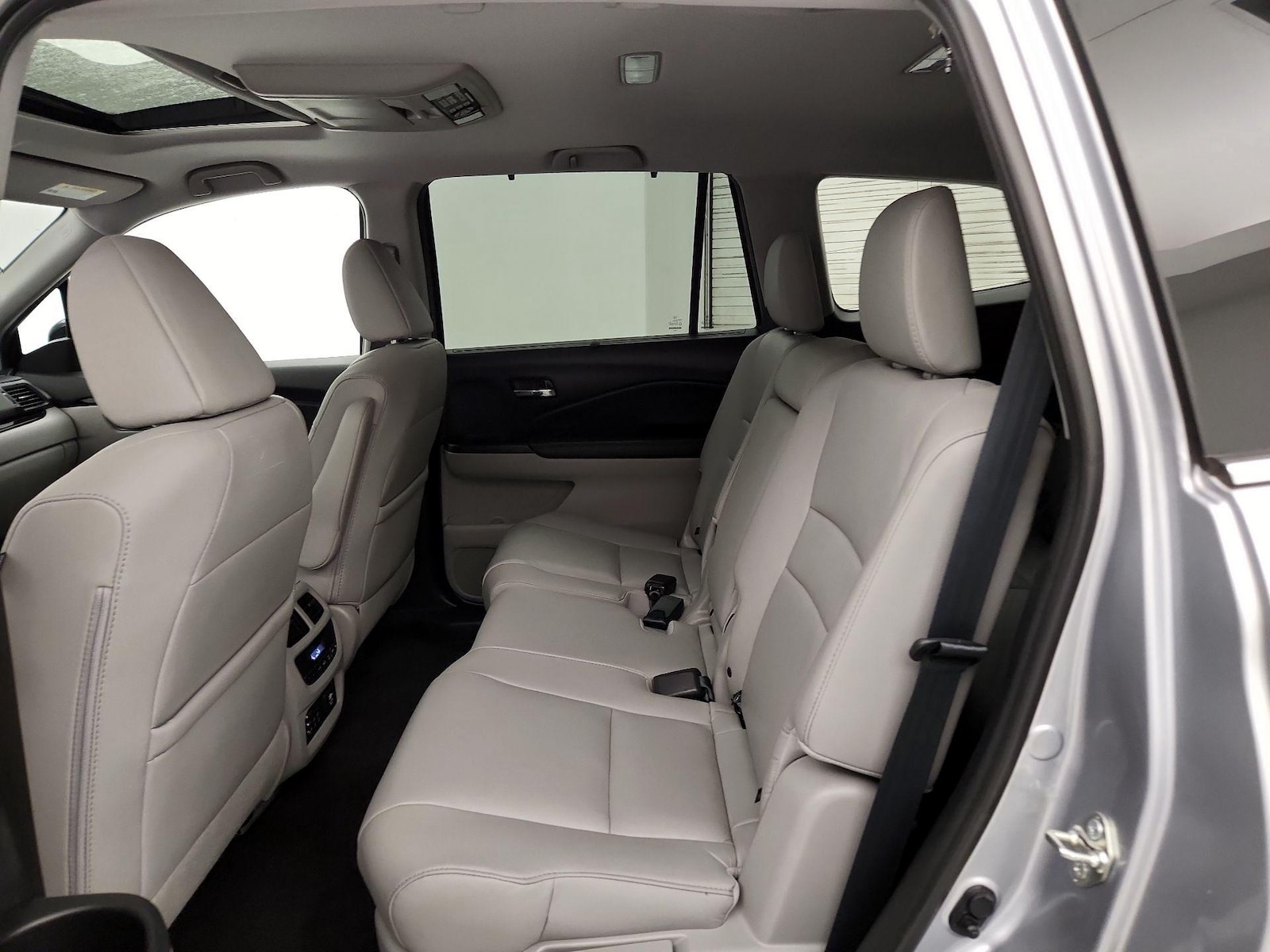 Rear Air Conditioning