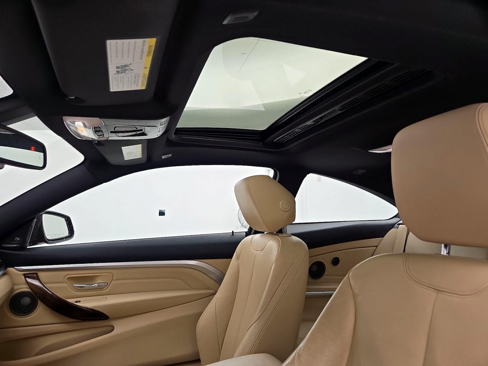Sunroof(s) & Overhead Airbags