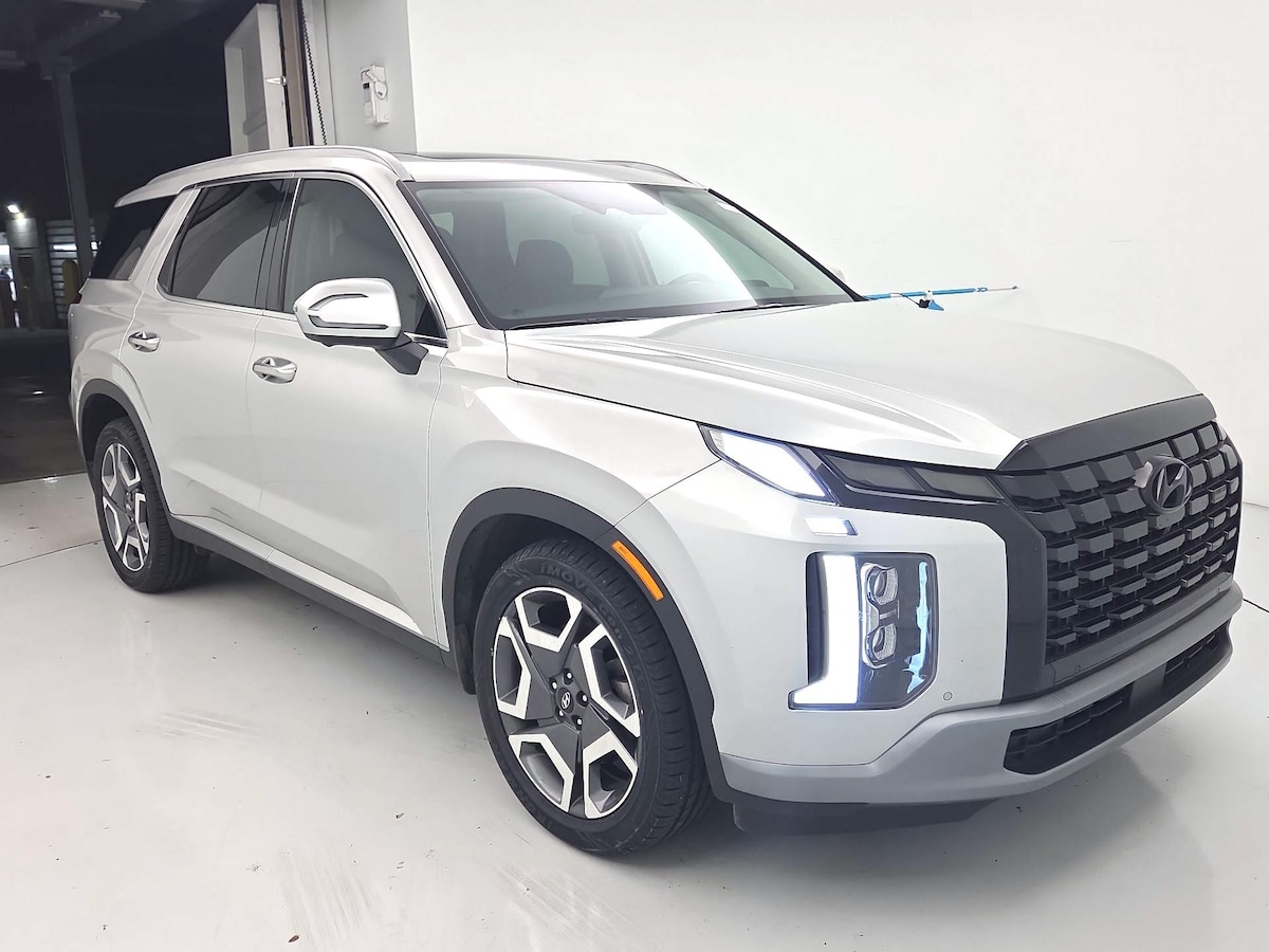 Featured vehicle