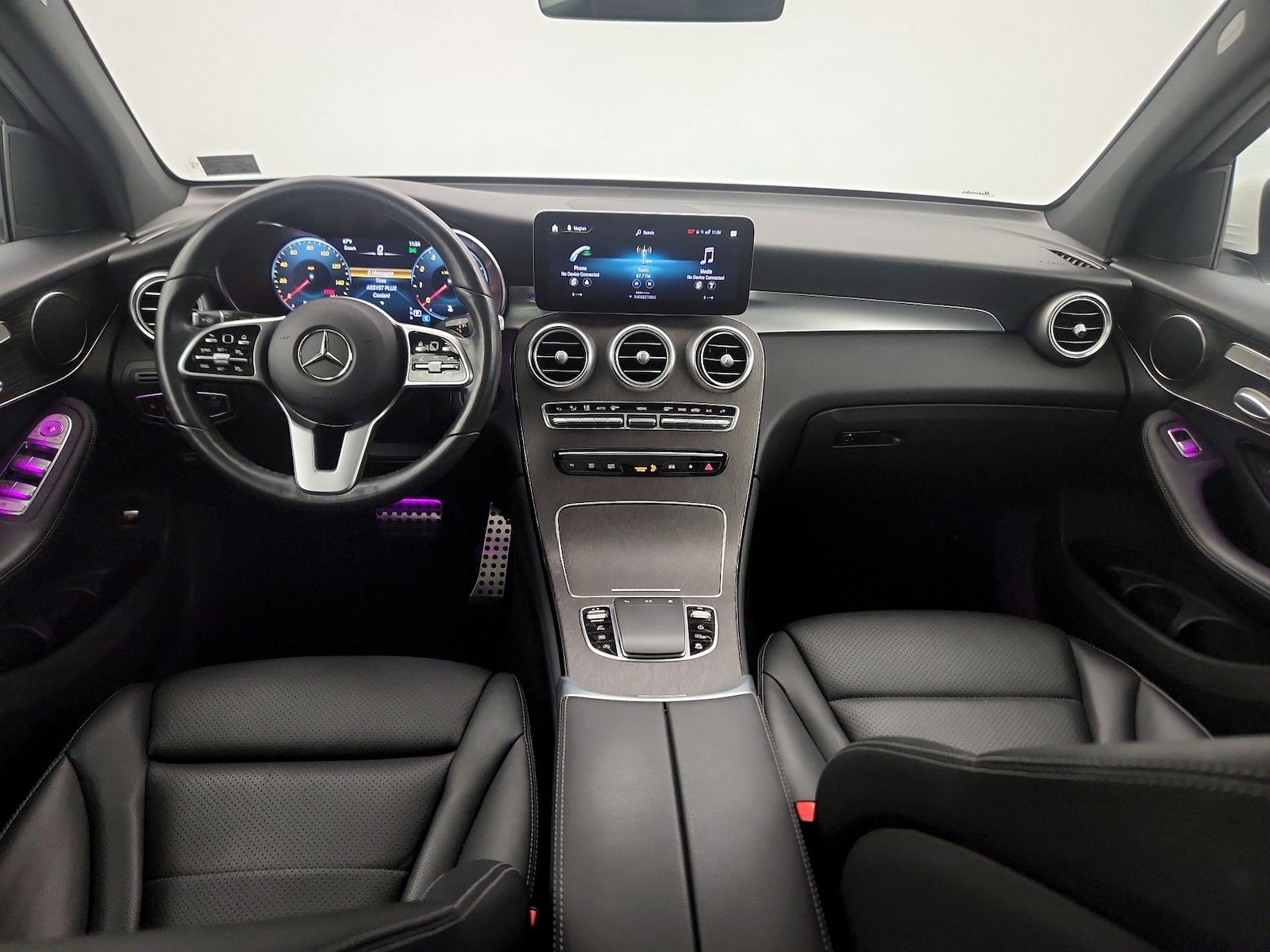 2022 Mercedes-Benz GLC GLC300 - Photo 10