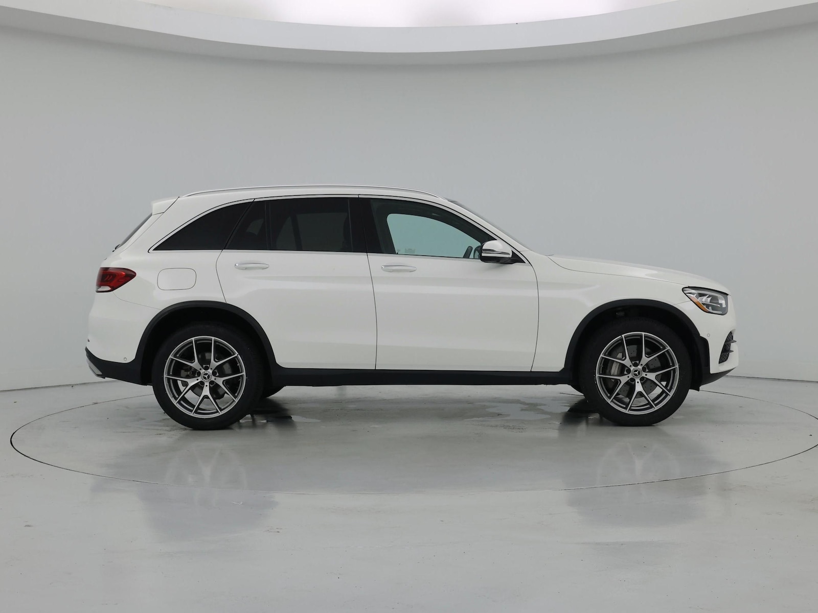 2022 Mercedes-Benz GLC GLC300 - Photo 8