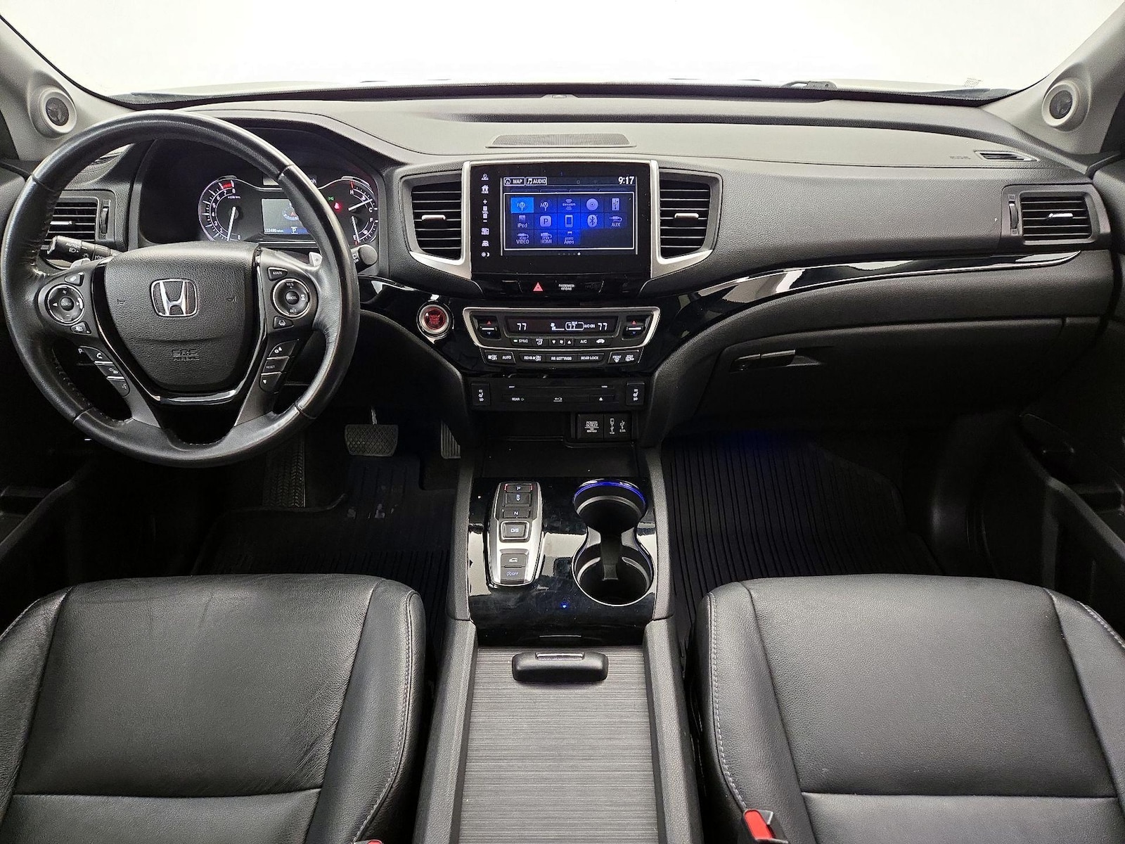 Apple CarPlay® & Android Auto™