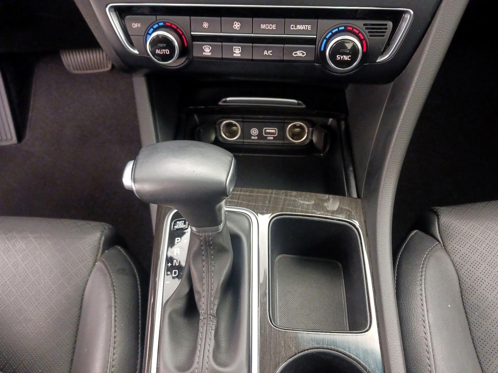 Photo 19