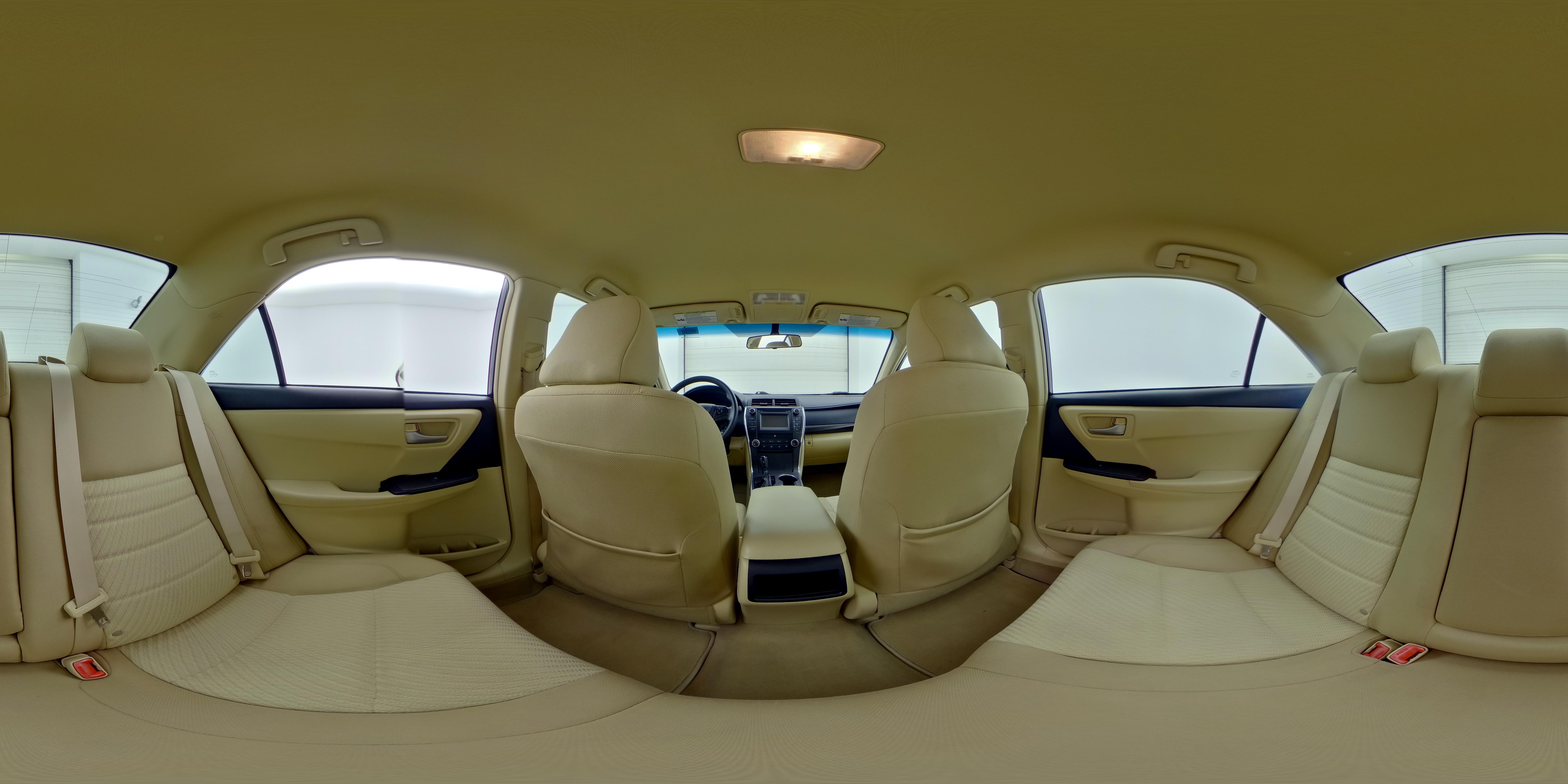 2015 Toyota Camry LE - Photo 25