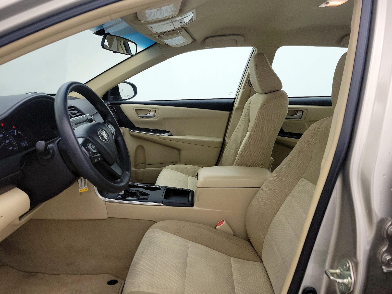 Power Seat(s) & Side Airbags