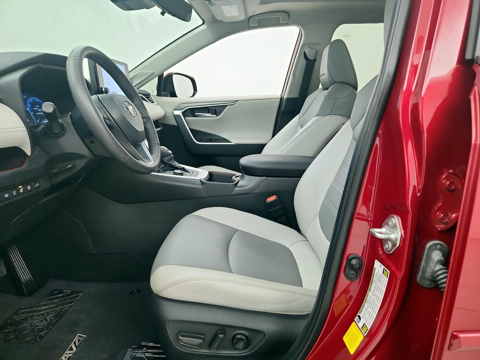 Front Seat Heaters & A/C Seat(s)