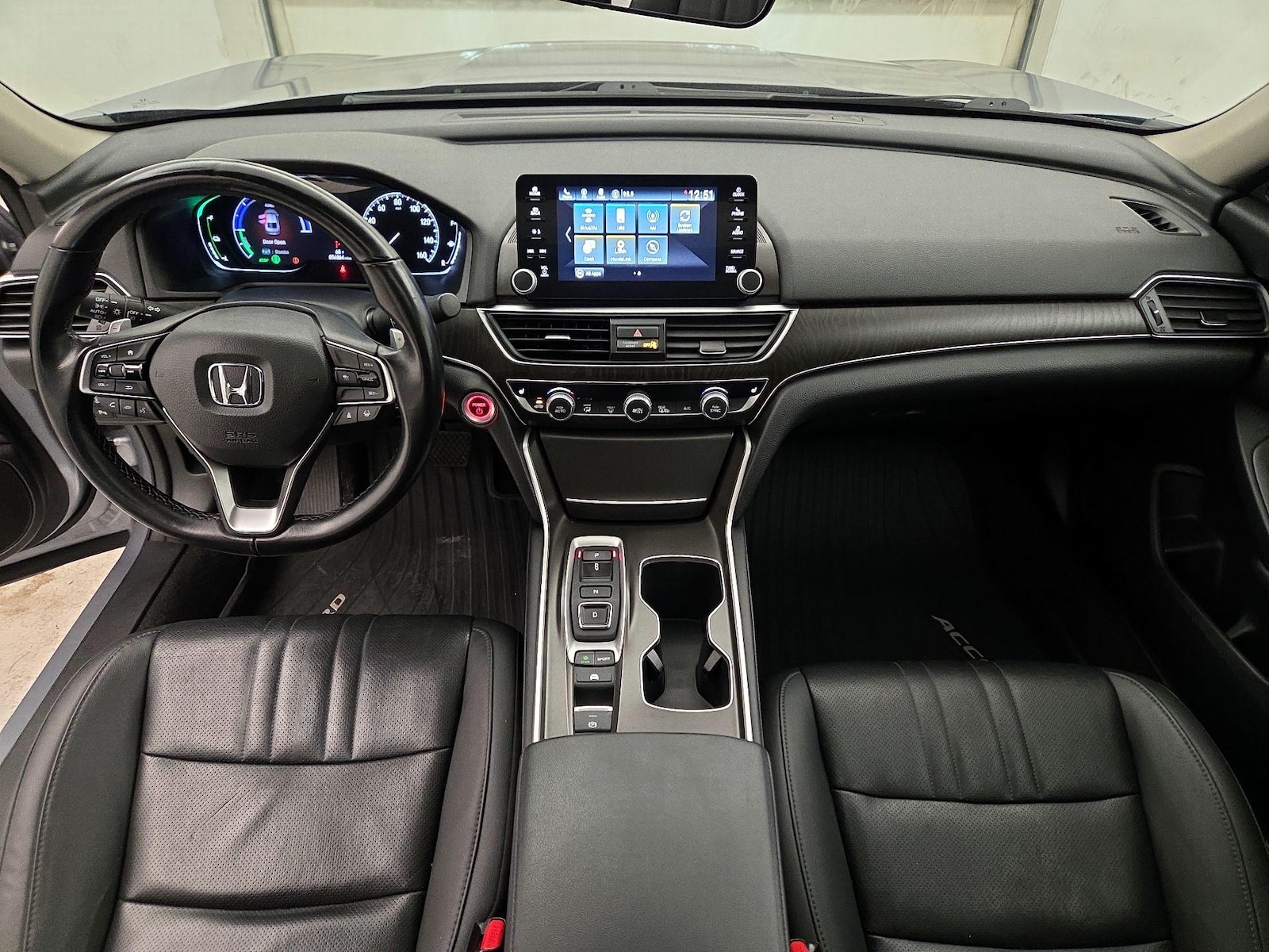 Apple CarPlay® & Android Auto™