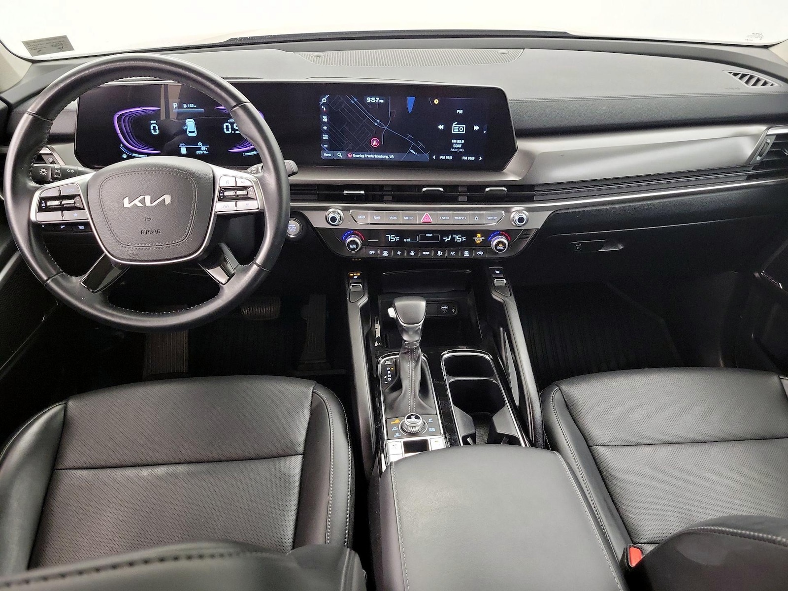 Apple CarPlay® & Android Auto™