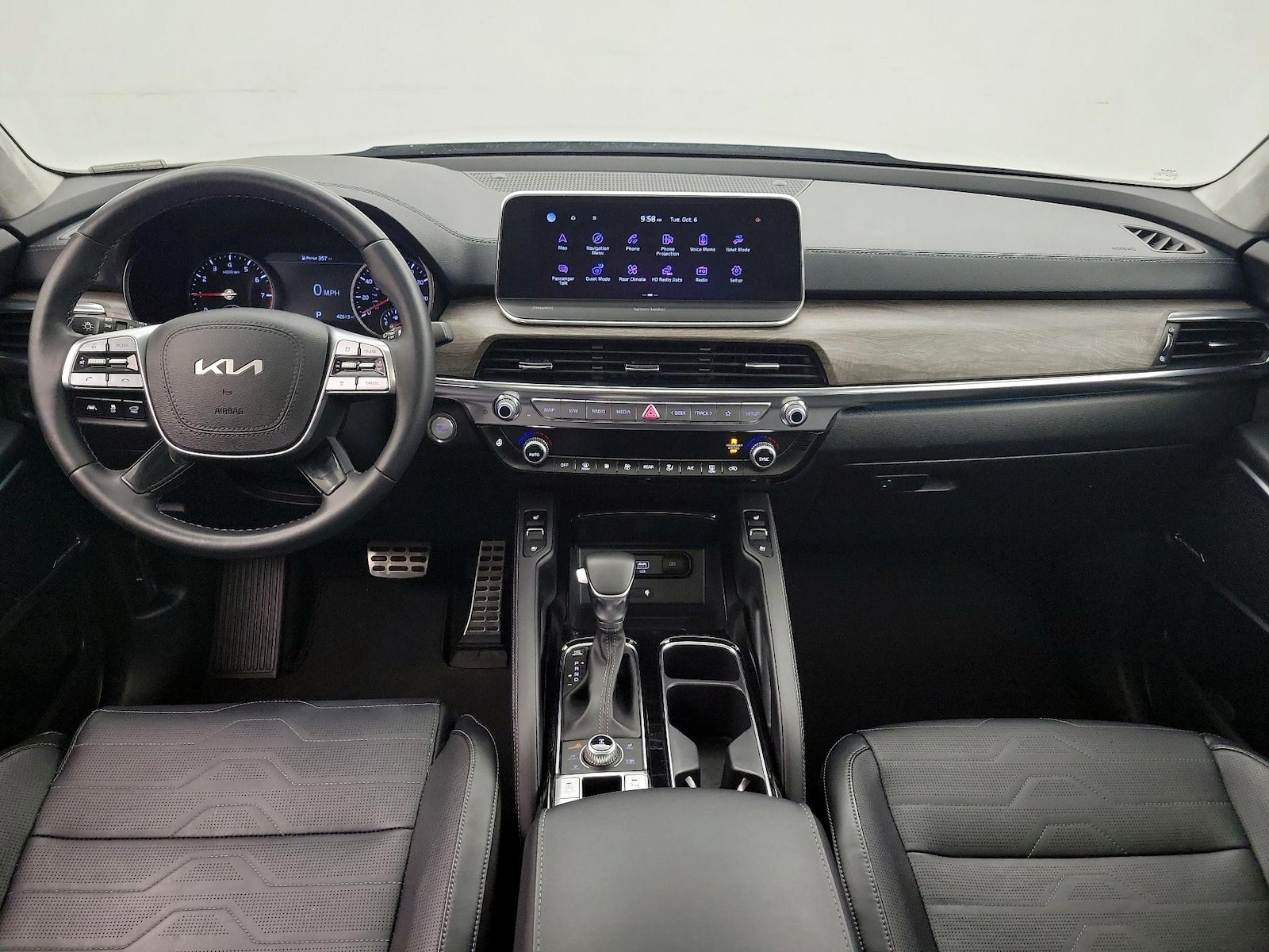 Apple CarPlay® & Android Auto™