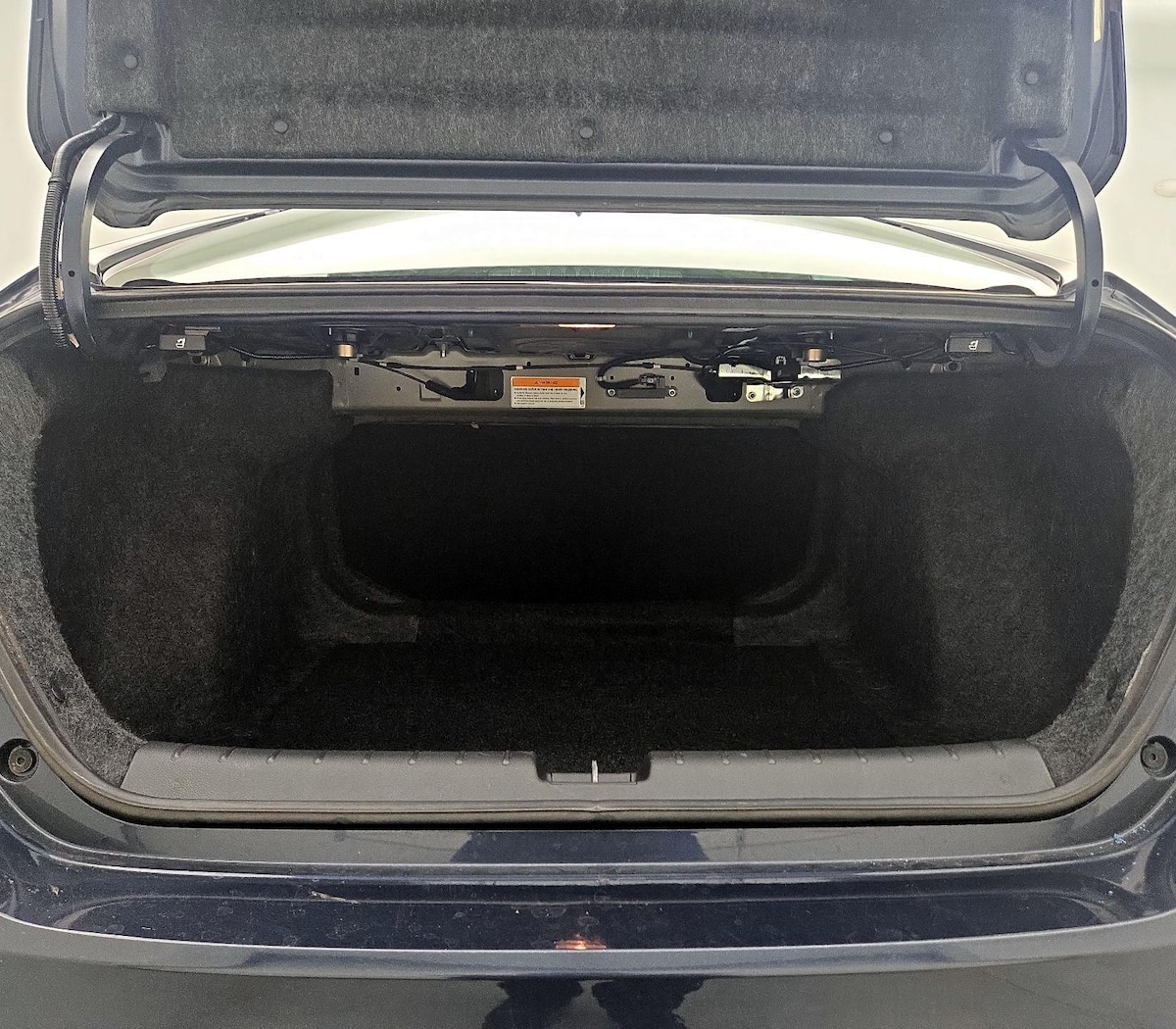 Trunk/Cargo (Seats Up)