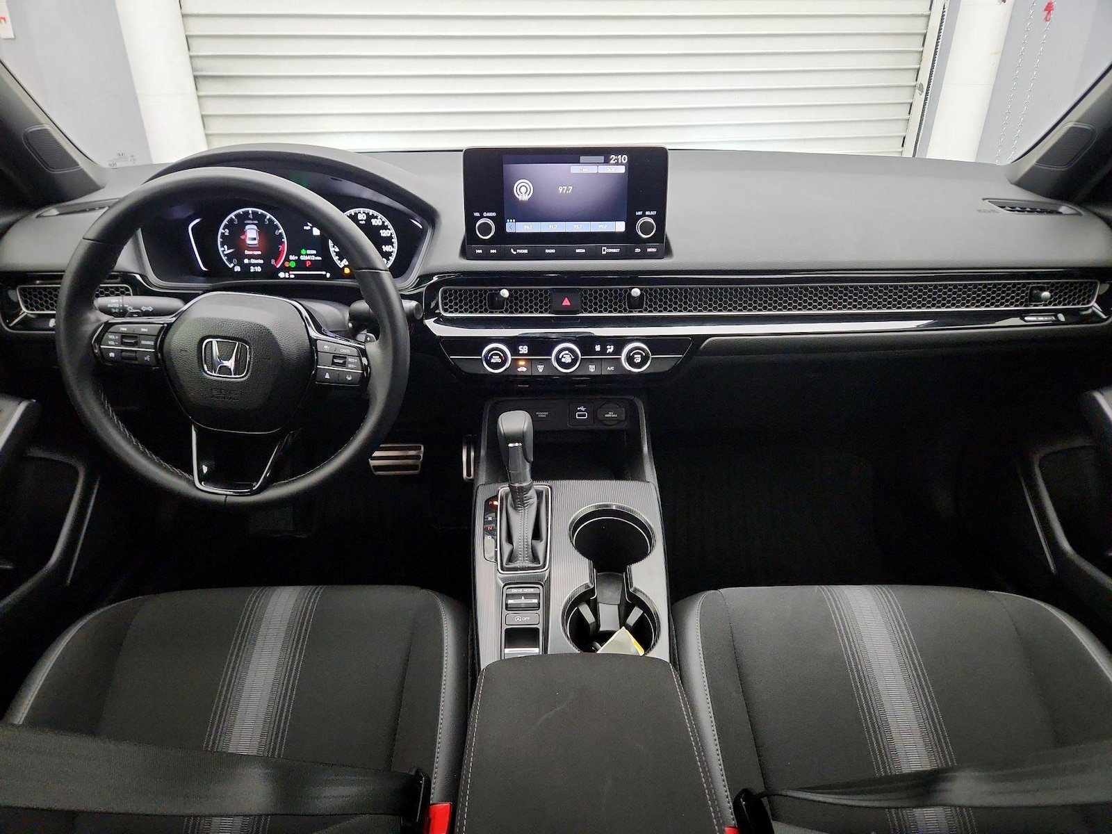 Apple CarPlay® & Android Auto™