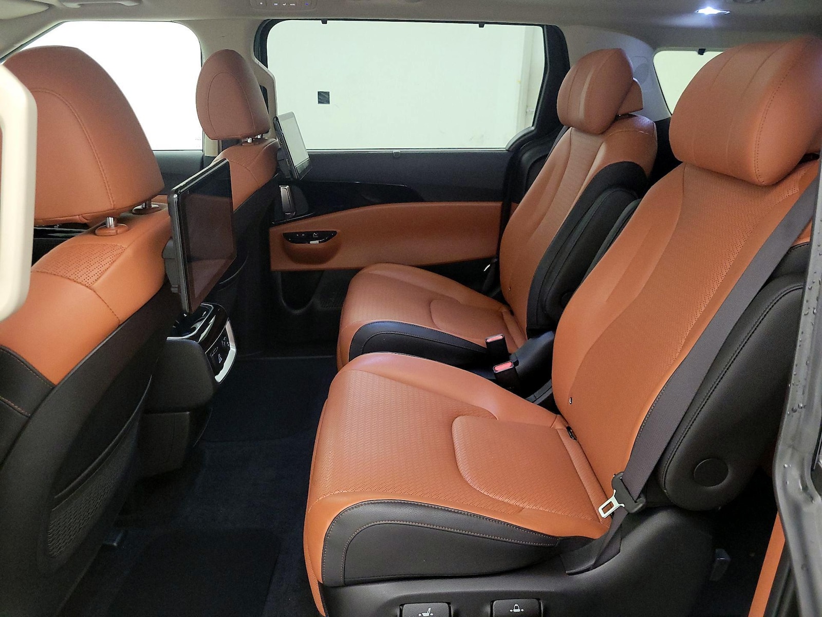 Rear Air Conditioning