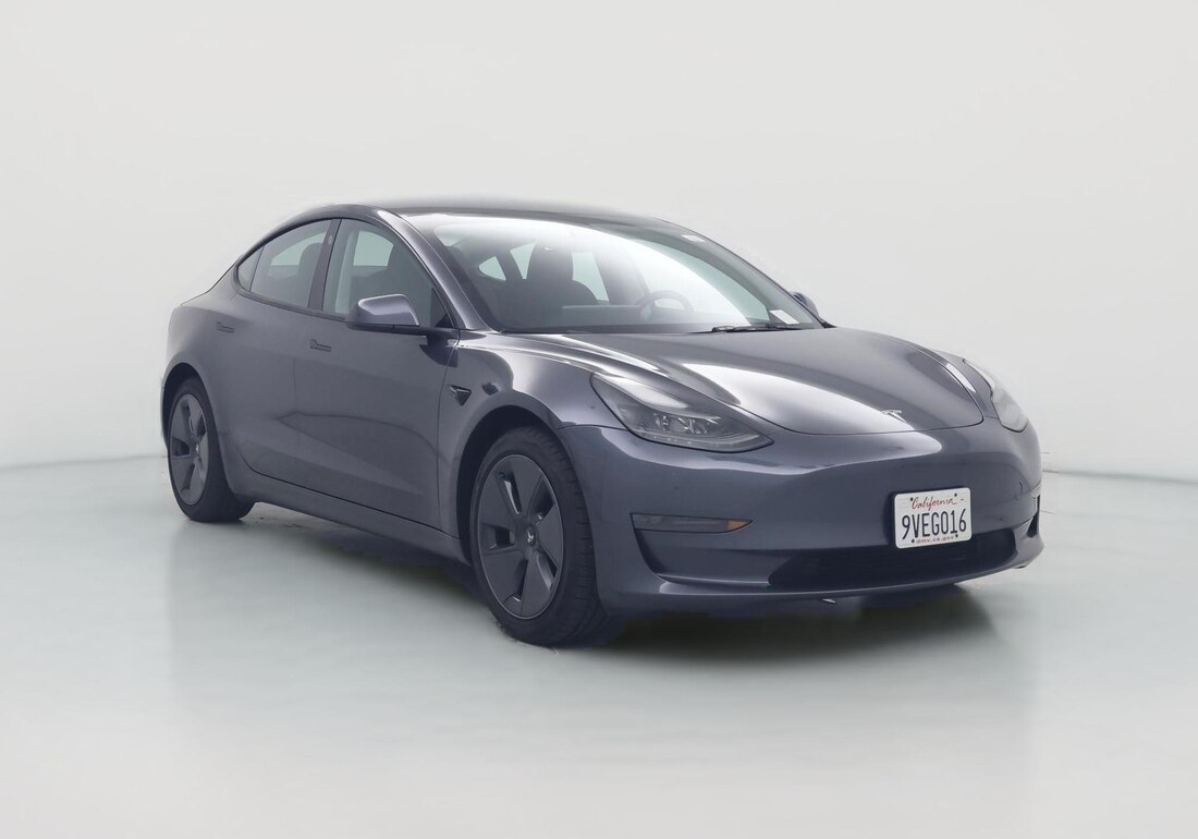 2023 Tesla Model 3 Rear-Wheel Drive in Gray — CarMax photo