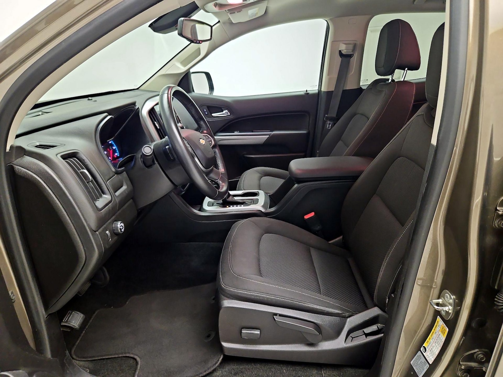 Power Seat(s) & Side Airbags