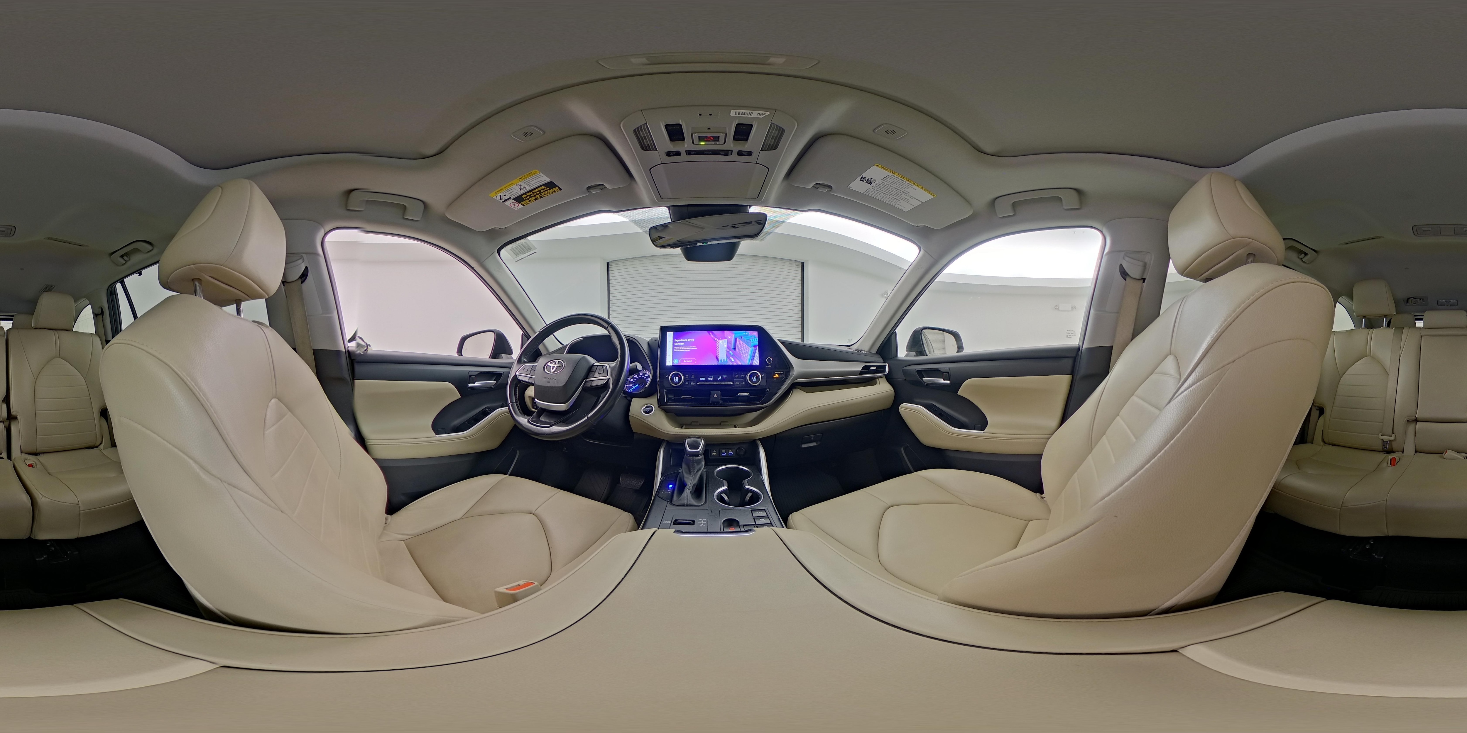 2023 Toyota Highlander XLE - Photo 25