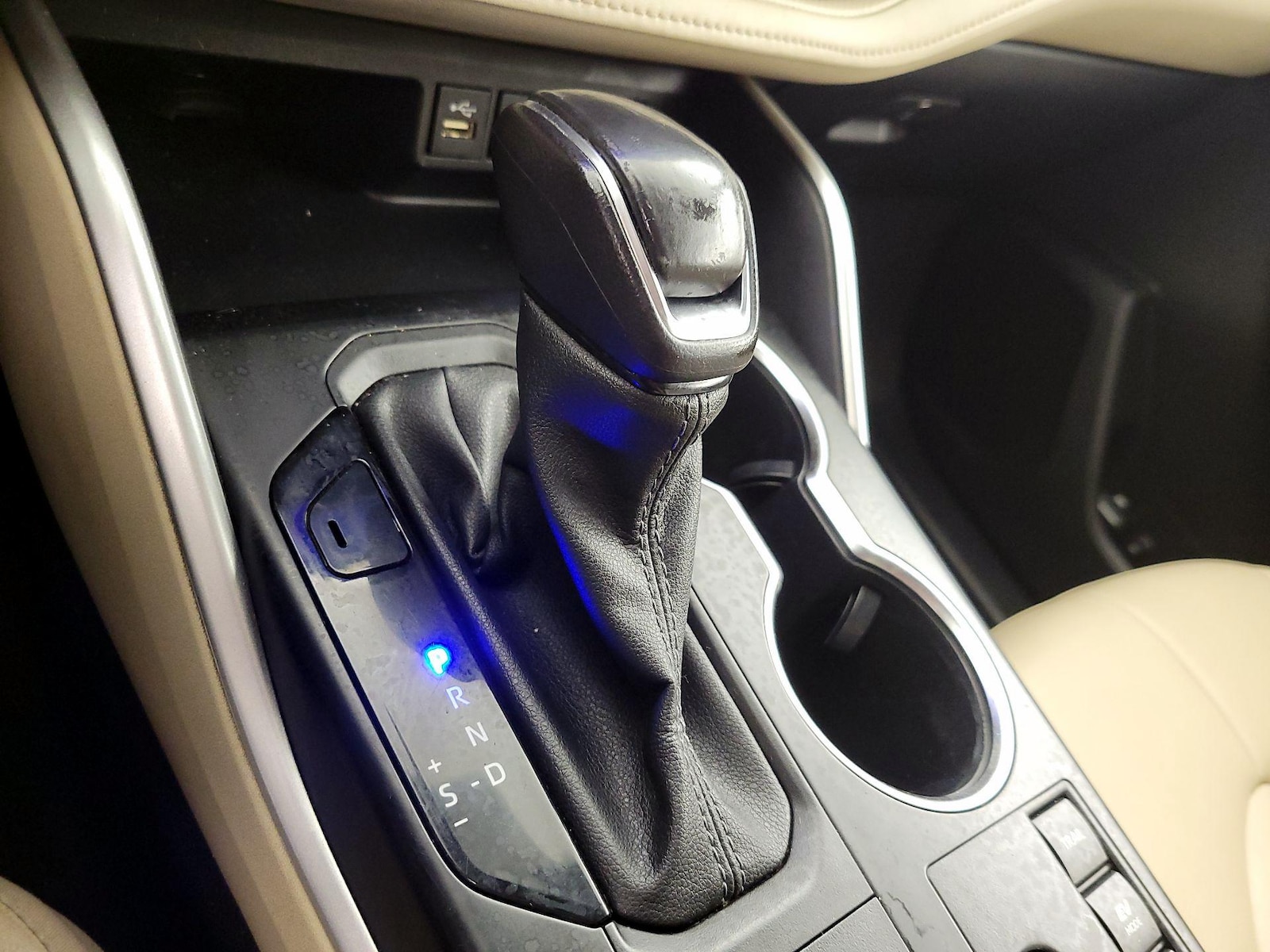 2023 Toyota Highlander XLE - Photo 18