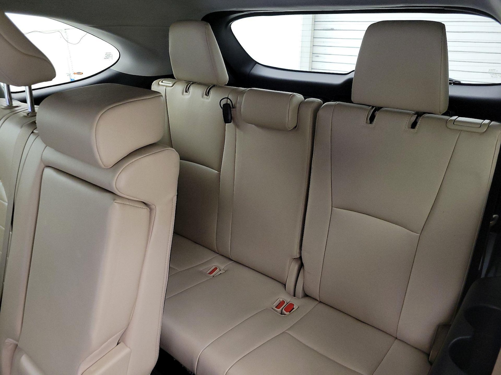 2023 Toyota Highlander XLE - Photo 21