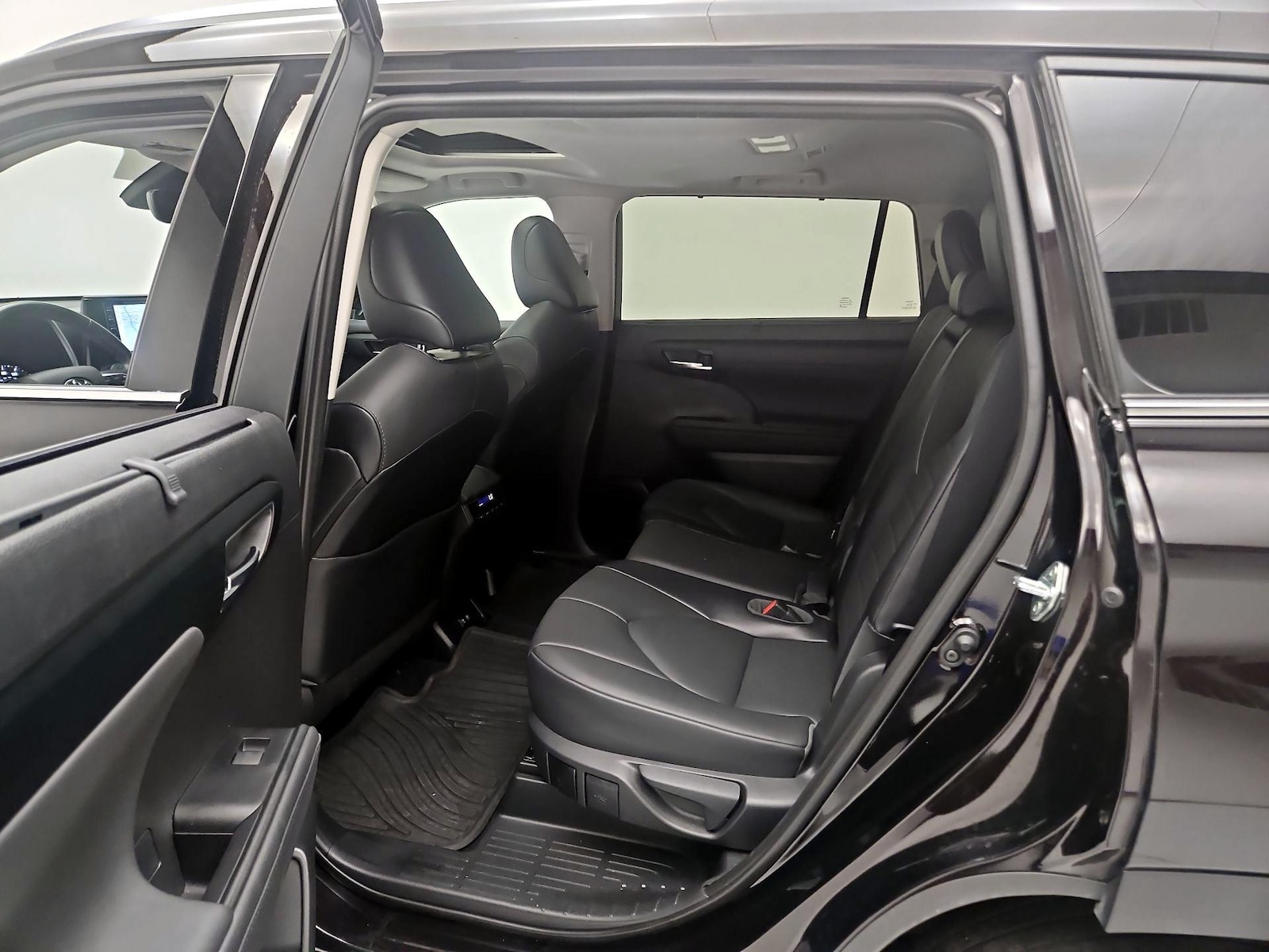 Rear Air Conditioning
