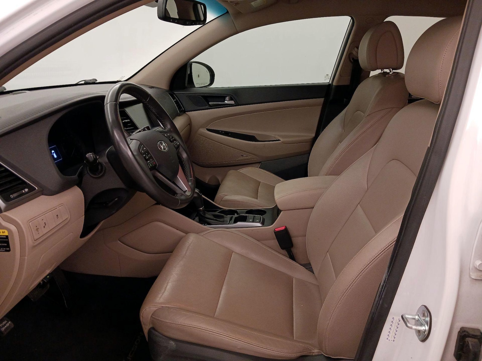 Power Seat(s) & Side Airbags