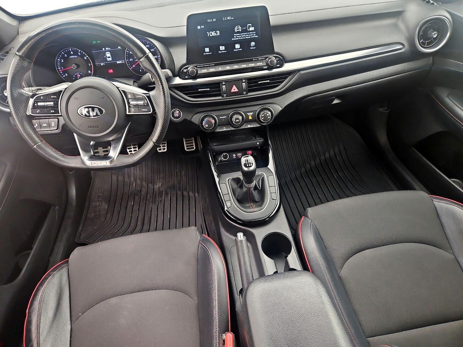 Apple CarPlay® & Android Auto™