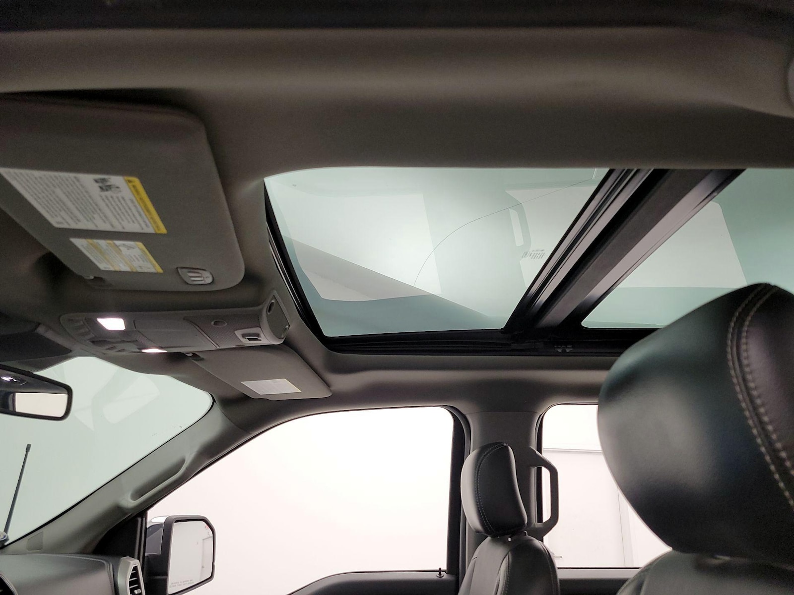 2018 Ford F-150 Lariat - Photo 21