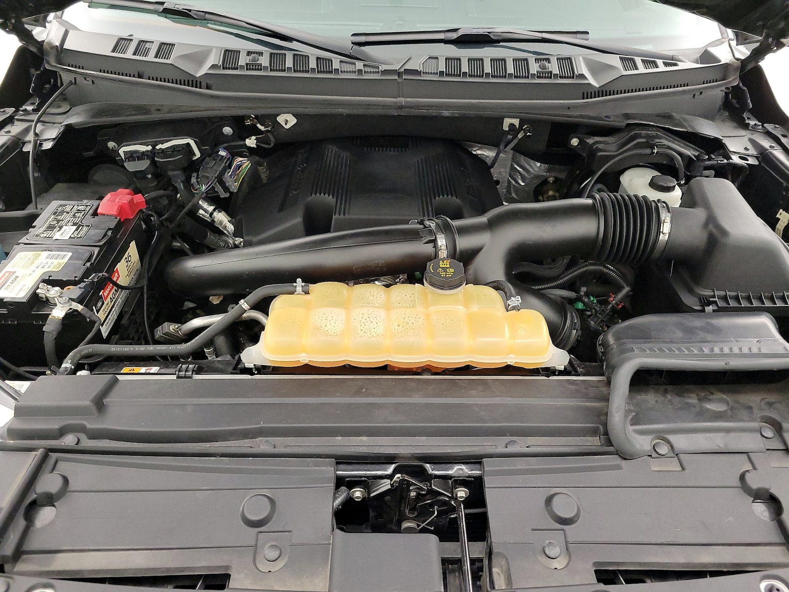 2018 Ford F-150 Lariat - Photo 24