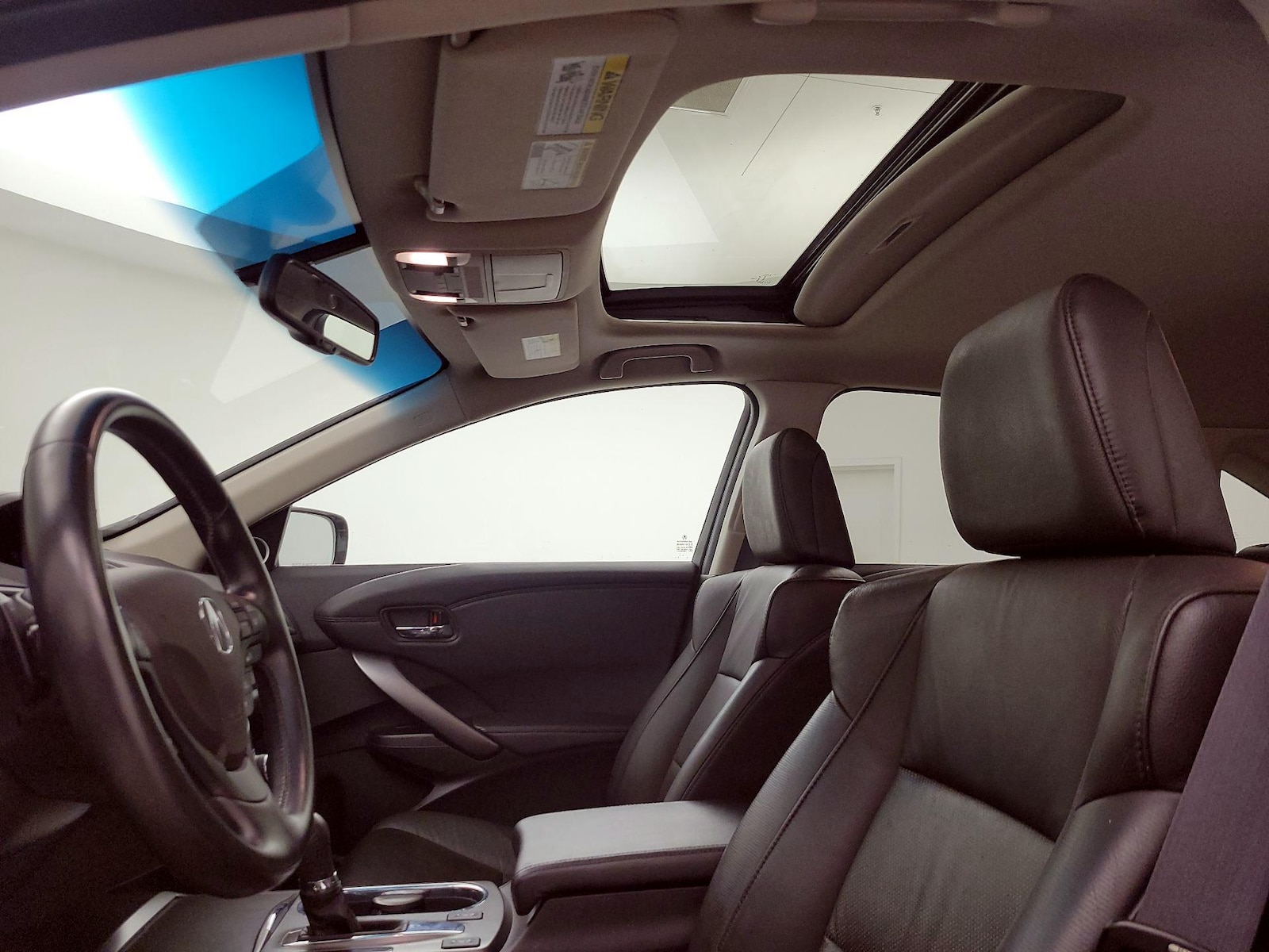 Sunroof(s) & Overhead Airbags