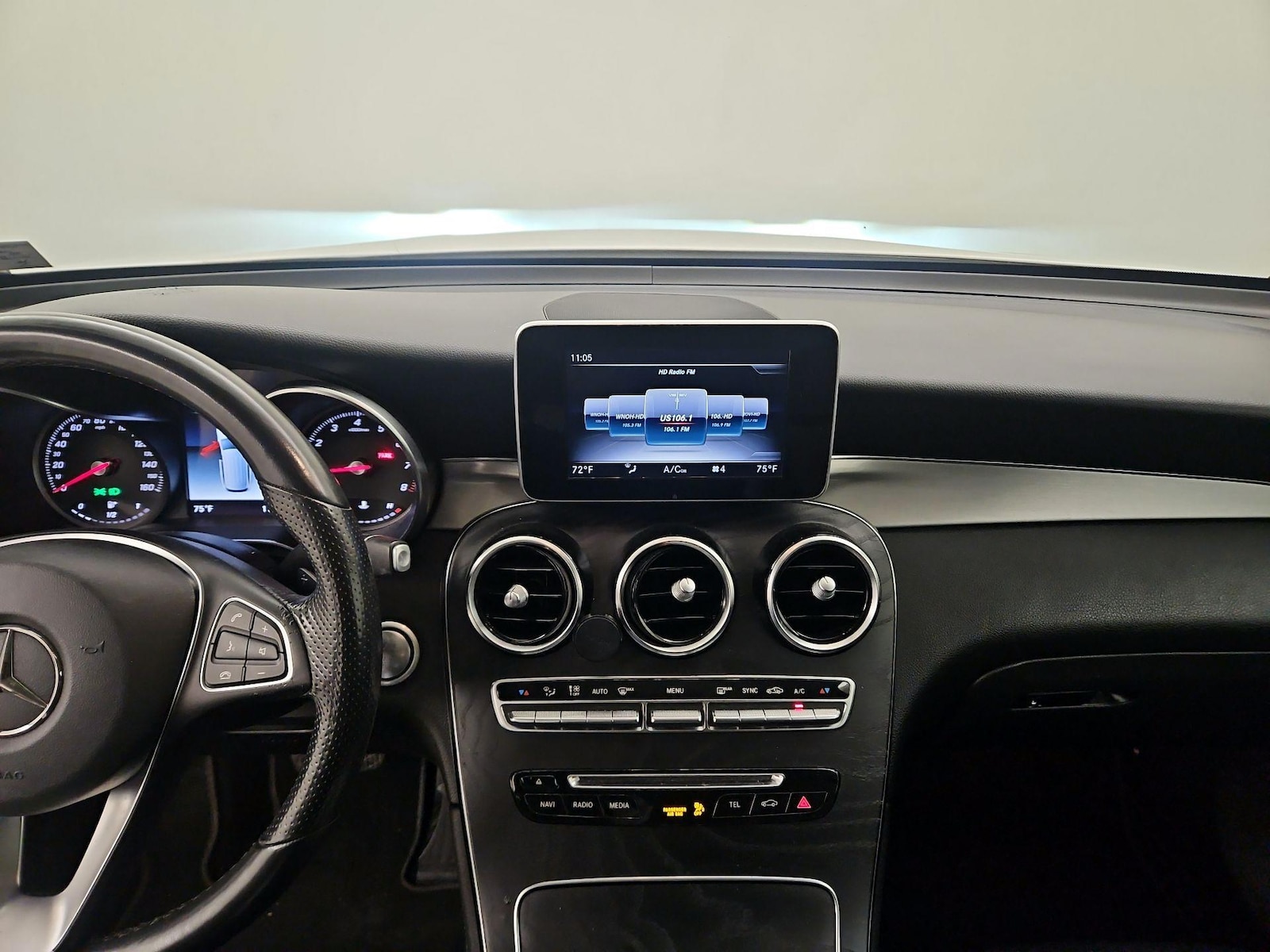 2019 Mercedes-Benz GLC GLC300 - Photo 10