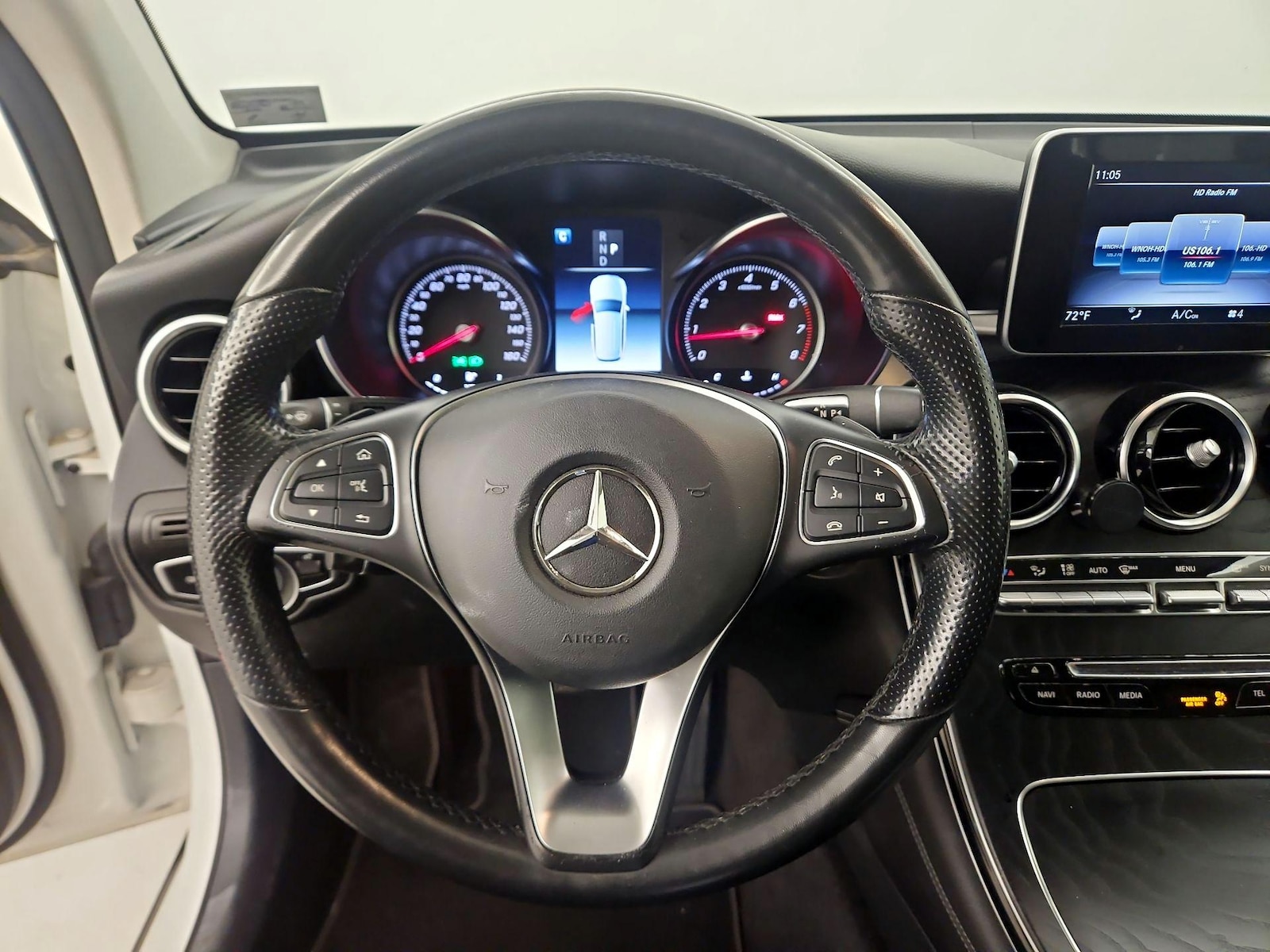 2019 Mercedes-Benz GLC GLC300 - Photo 11