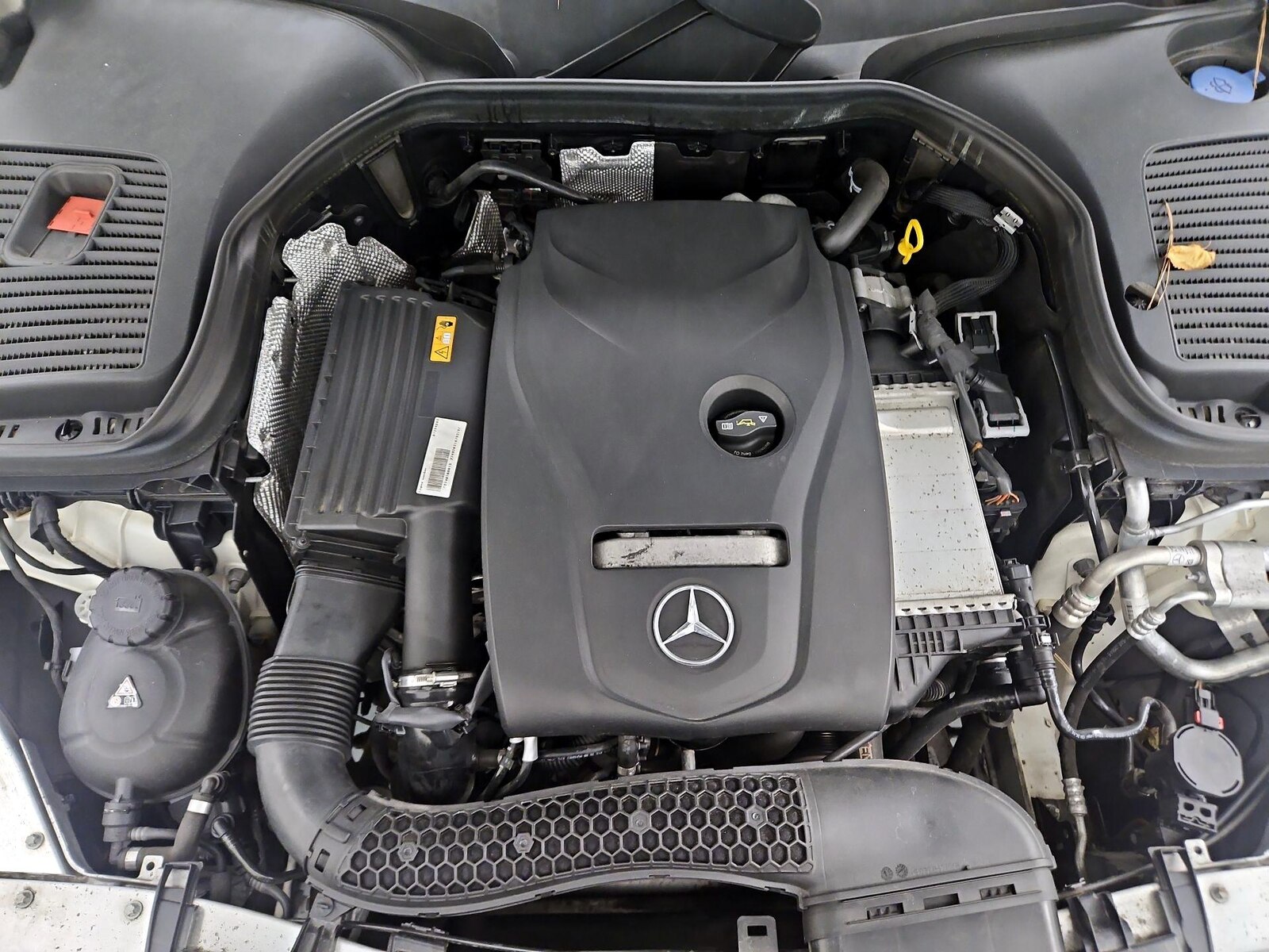 2019 Mercedes-Benz GLC GLC300 - Photo 23
