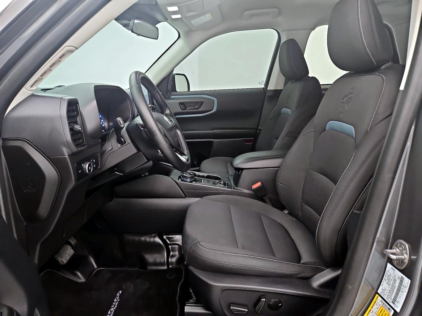 Power Seat(s) & Leather Seats