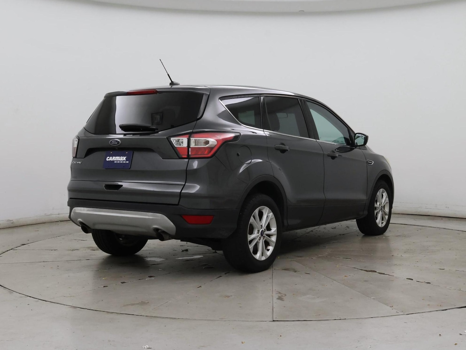 2017 Ford Escape SE - Photo 9