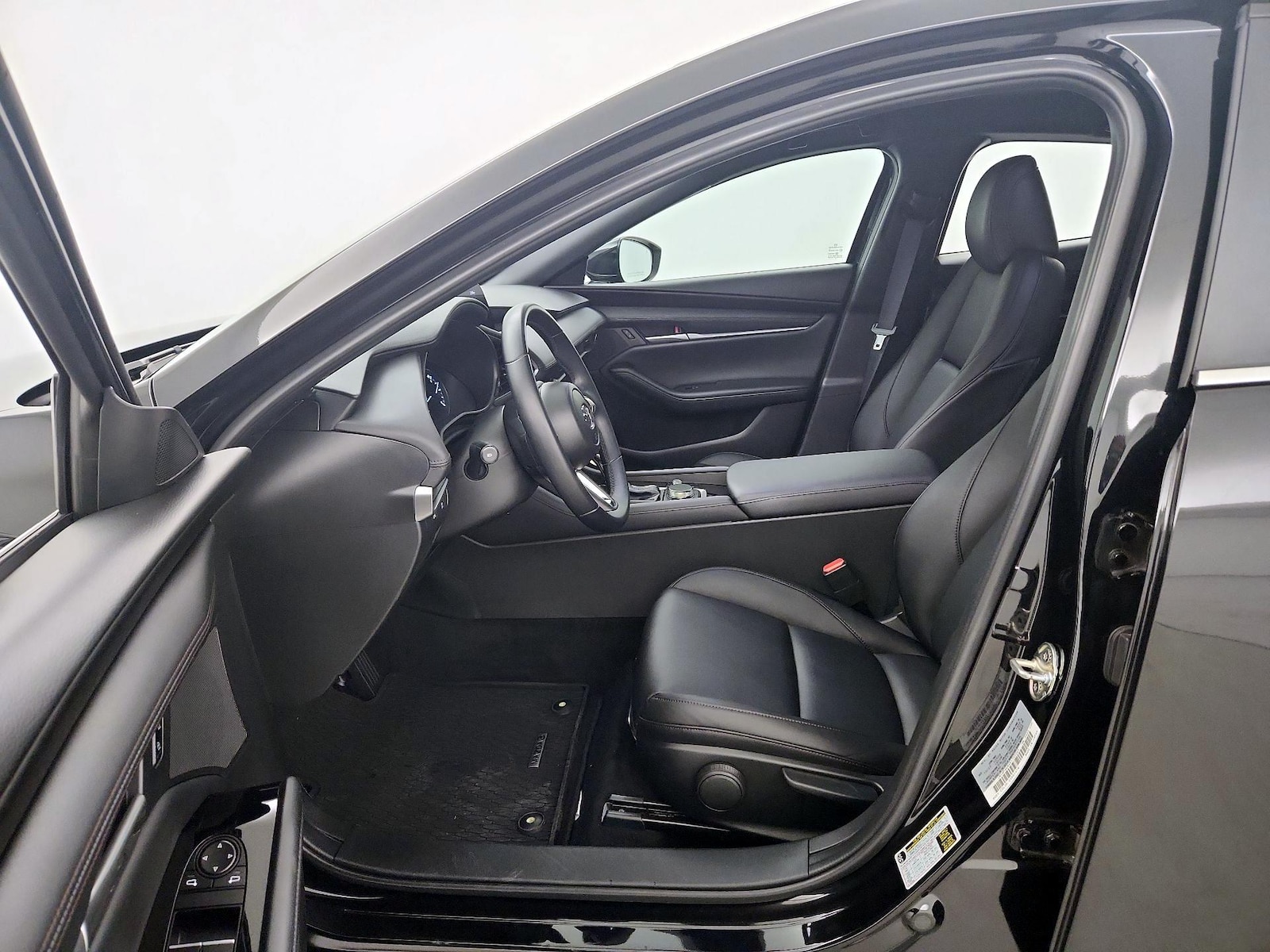 Side Airbags & Leatherette Seats
