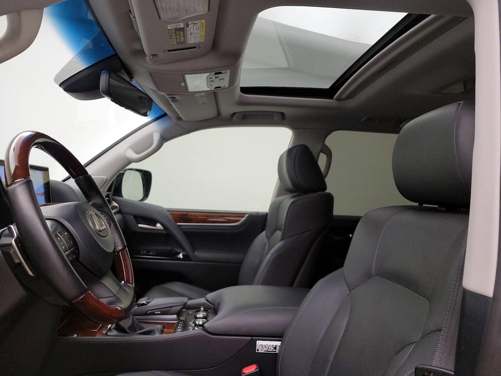Sunroof(s) & Overhead Airbags