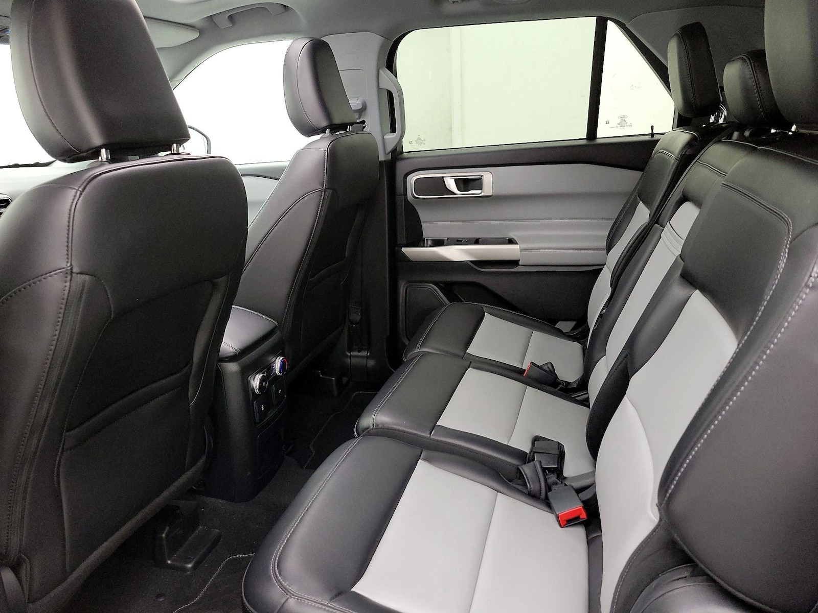 Rear Air Conditioning