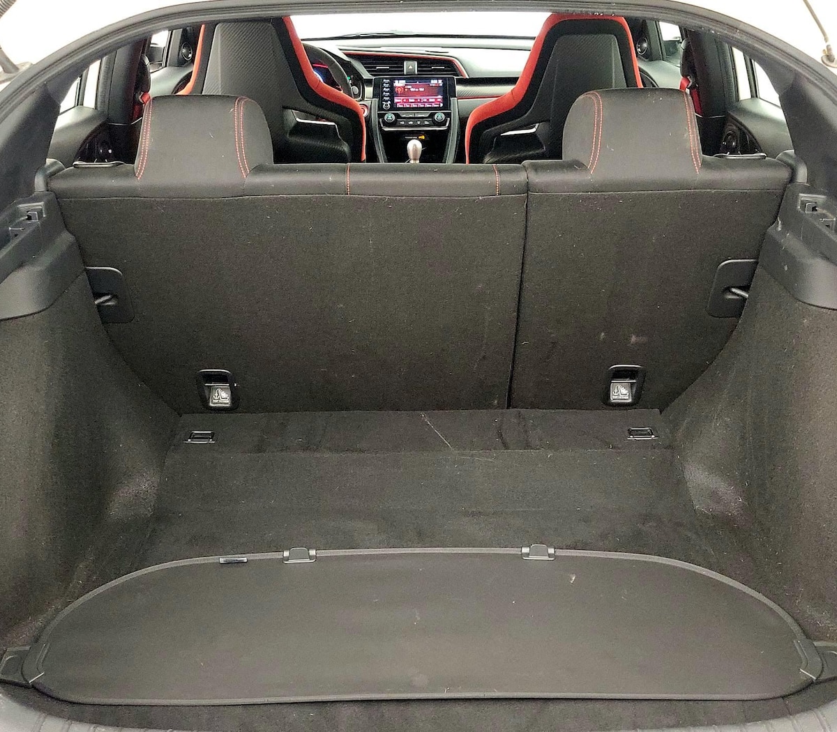 Trunk/Cargo (Seats Up)