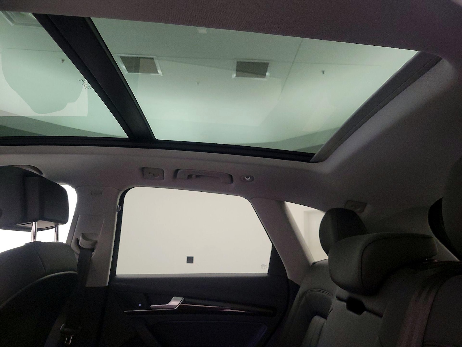 2019 Audi Q5 Premium Plus - Photo 25